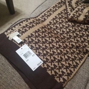 Michael Kors scarf